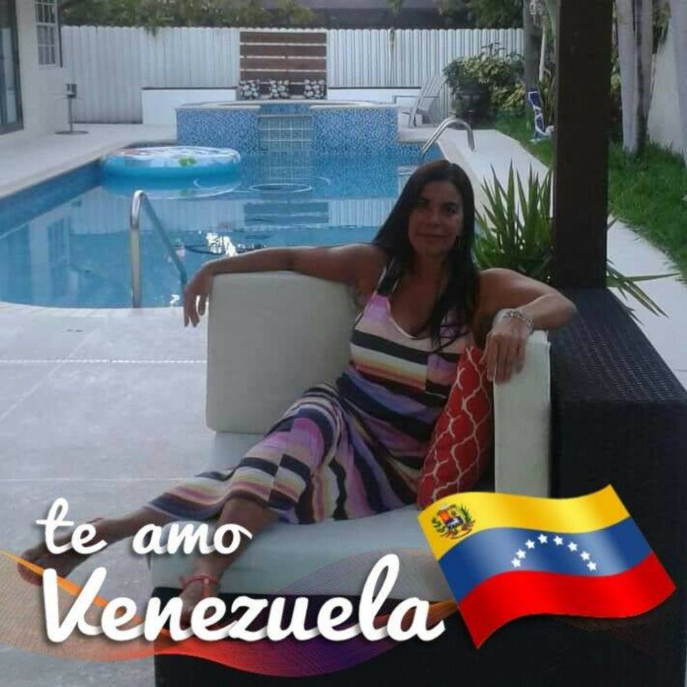 Meet your Posher, Marielba